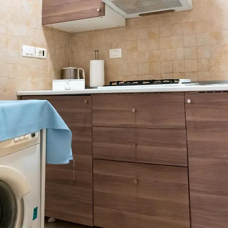 Apartment Dante House - By Holiday In The Ct *